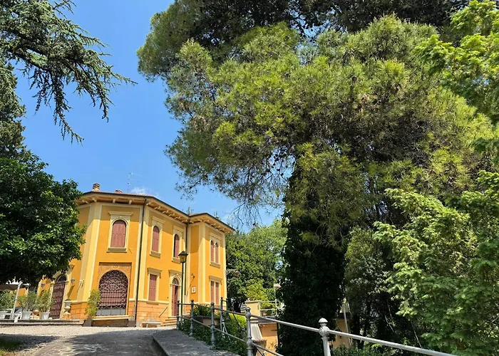 Maria Сан-Пьетро-ин-Карьяно